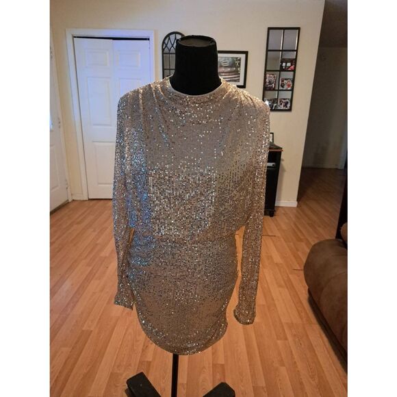 New HYFVE Gold Sequin Sheer Sleeve Bodycon Mini Dress Large Mock Neck NWT - Picture 1 of 8